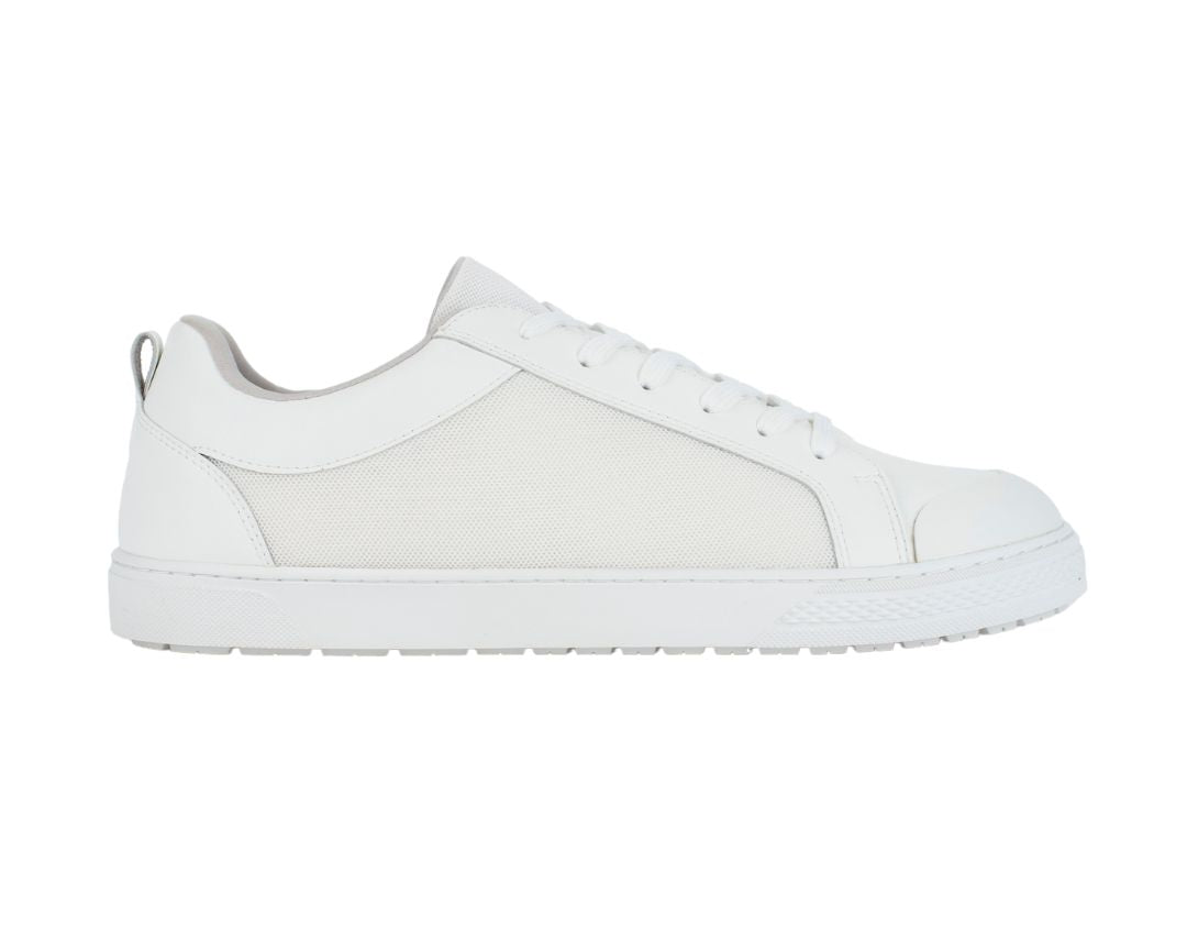 Resort : Recycled Leather Sneakers with mesh